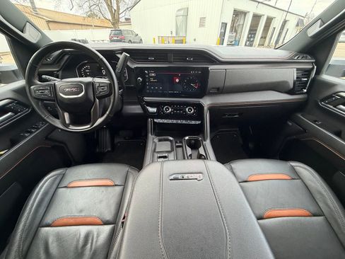 Used 2024 GMC Sierra 2500 AT4 w/ AT4 Preferred Package image 26