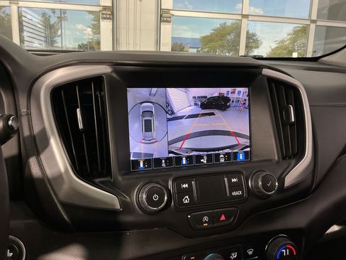 Used 2022 GMC Terrain SLT w/ Tech Package AWD/4WD image 20