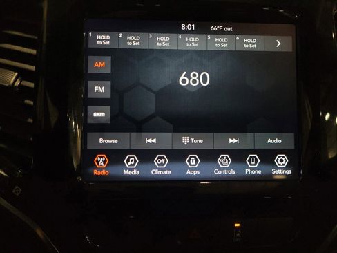 Used 2022 Jeep Cherokee Limited w/ Mopar Interior Package image 25