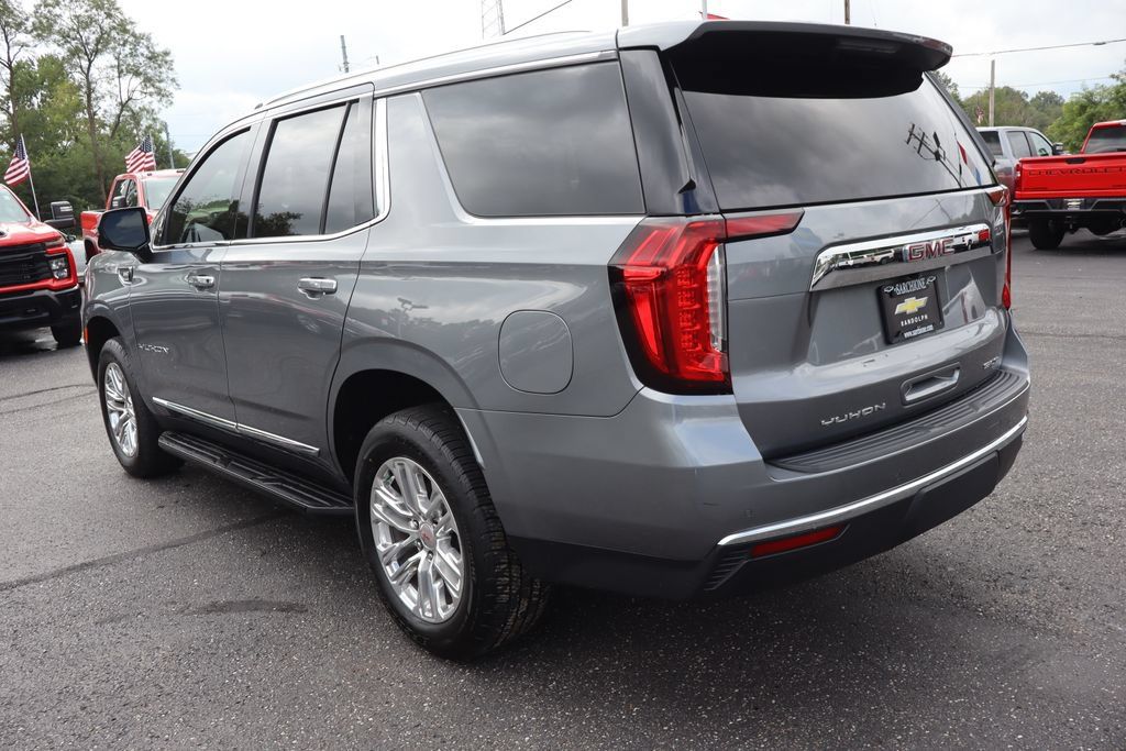 Used 2021 GMC Yukon SLT w/ SLT Premium Package AWD/4WD image 3