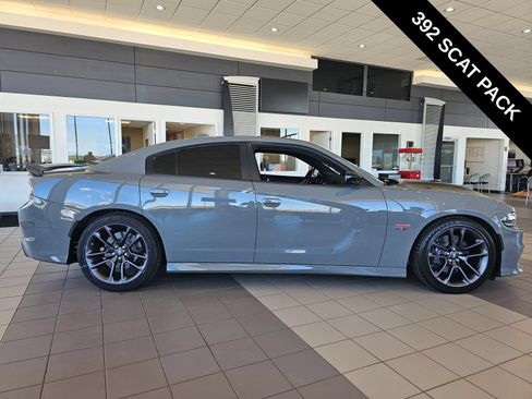 Used 2023 Dodge Charger Scat Pack w/ Harman/Kardon Audio Group RWD image 2