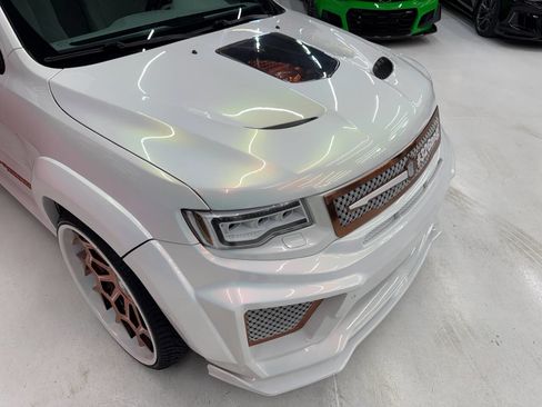 Used 2018 Jeep Grand Cherokee Trackhawk image 12