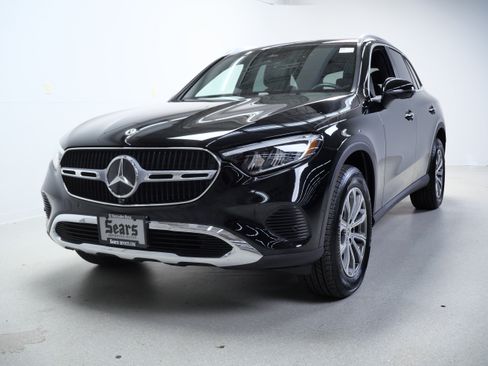 Certified 2026 Mercedes-Benz GLC 300 4MATIC image 4