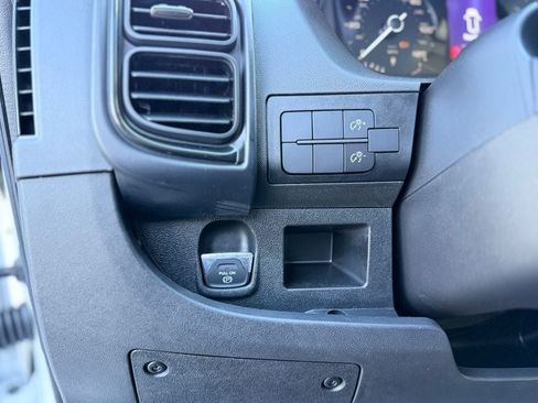 New 2026 RAM ProMaster 1500 w/ Cold Weather Group FWD image 21