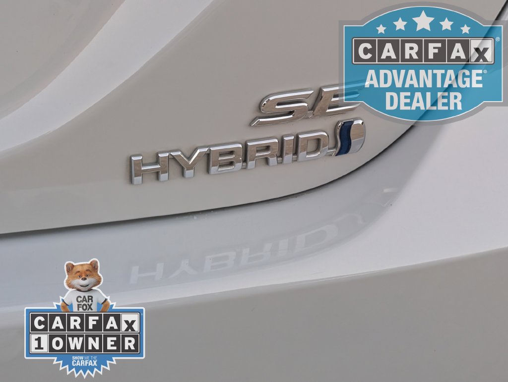Used 2024 Toyota Camry SE FWD image 29