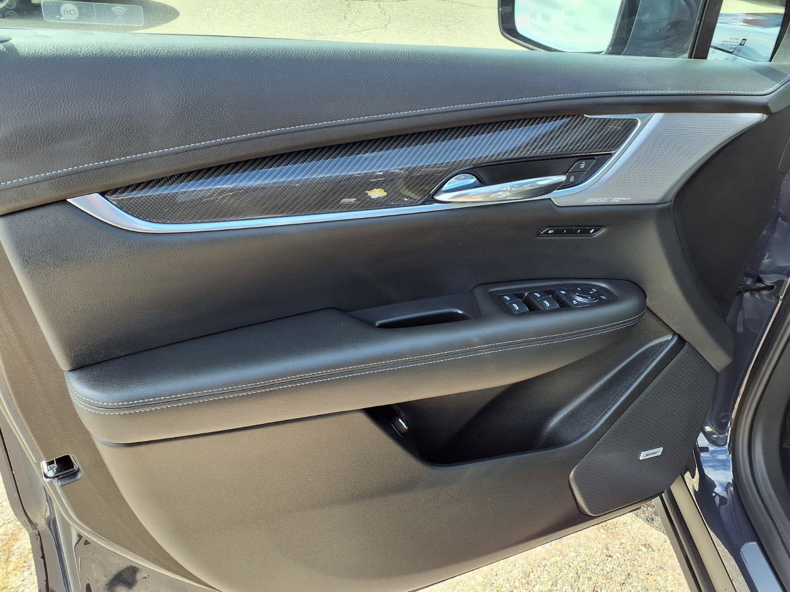 Used 2025 Cadillac XT6 Sport AWD/4WD image 13