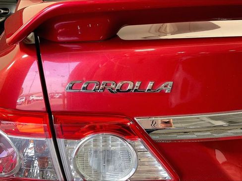 Used 2011 Toyota Corolla S FWD image 38