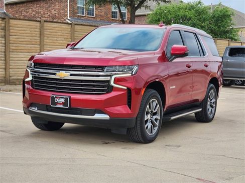 Used 2024 Chevrolet Tahoe LT w/ Luxury Package AWD/4WD image 11
