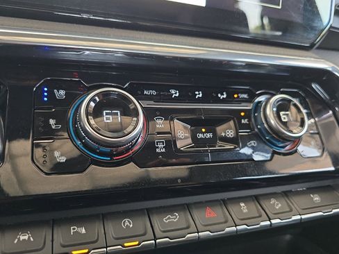 Used 2024 GMC Sierra 1500 Denali w/ Denali Reserve Package image 26