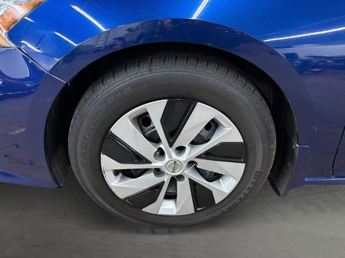 Used 2020 Nissan Altima 2.5 S FWD image 46