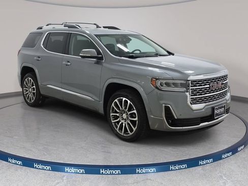 Used 2023 GMC Acadia Denali w/ Denali Technology Package AWD/4WD image 4