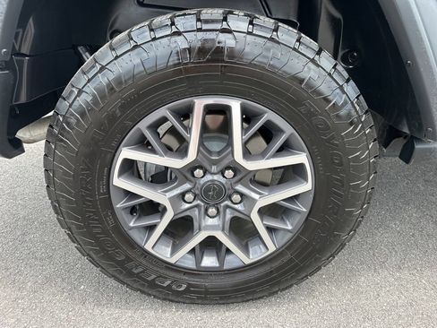 Used 2020 Jeep Wrangler Unlimited Sport AWD/4WD image 13