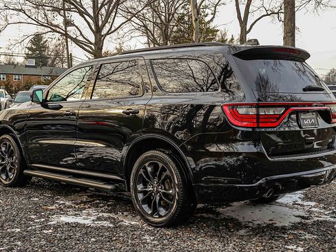 Used 2023 Dodge Durango GT image 4