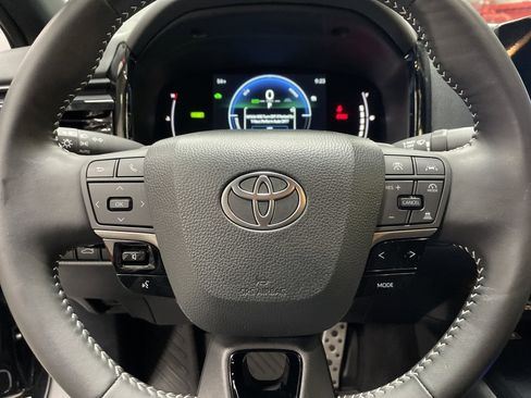 Certified 2025 Toyota Camry SE image 18