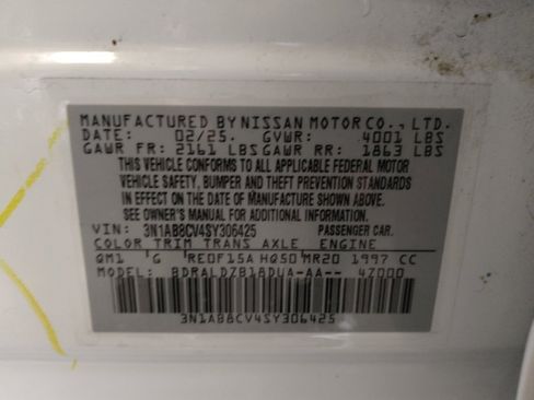 Used 2025 Nissan Sentra SV FWD image 33