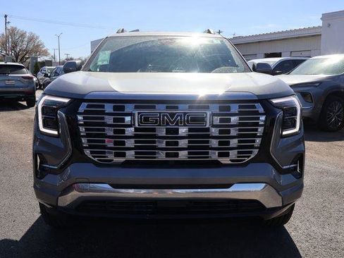 New 2026 GMC Terrain Denali w/ LPO, Black Badging Package image 2