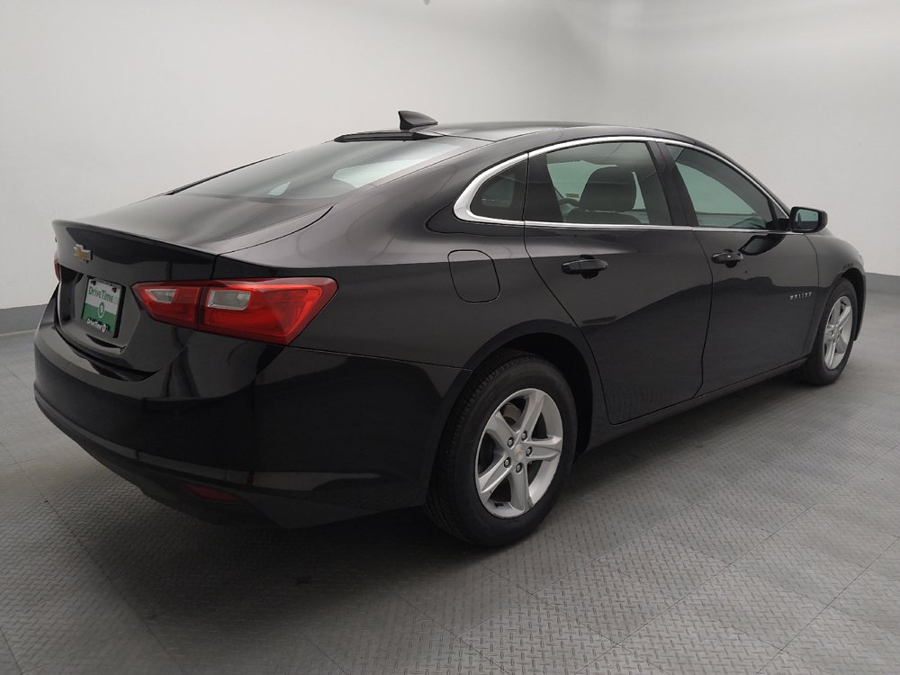 Used 2025 Chevrolet Malibu LS FWD image 9