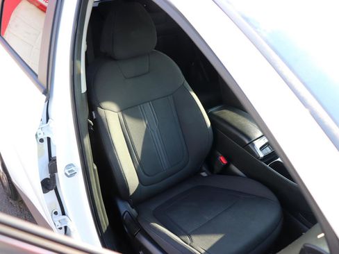 Used 2024 Hyundai Tucson SEL FWD image 14