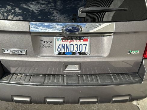 Used 2010 Ford Escape Limited image 7