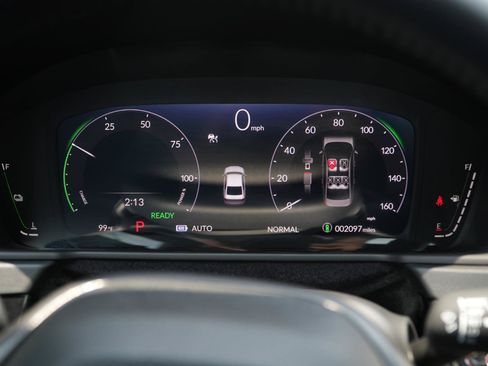 Used 2025 Honda Accord Sport image 25