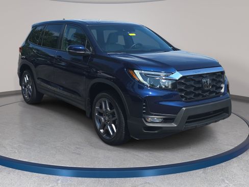 Used 2023 Honda Passport EX-L image 3