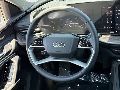 Certified 2025 Audi Q5 Premium Plus w/ Premium Plus AWD/4WD image 14