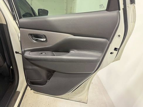 Used 2021 Nissan Murano Platinum w/ Cargo Package AWD/4WD image 38
