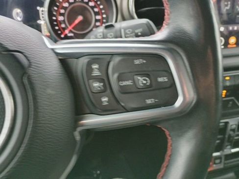 Used 2019 Jeep Wrangler Unlimited Rubicon image 30