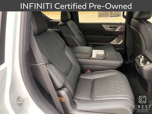 Certified 2026 INFINITI QX80 Autograph w/ Premium Cargo Package AWD/4WD image 30