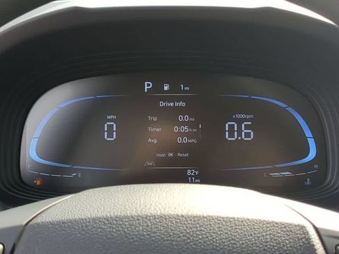 New 2026 Hyundai Venue SE FWD image 32