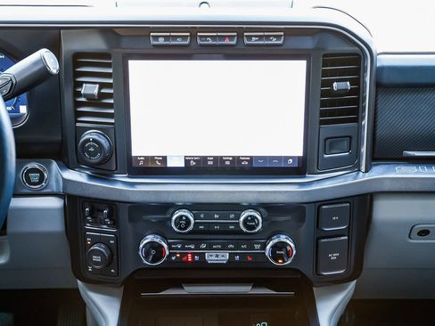 Used 2024 Ford F350 Limited w/ FX4 Off-Road Package image 11