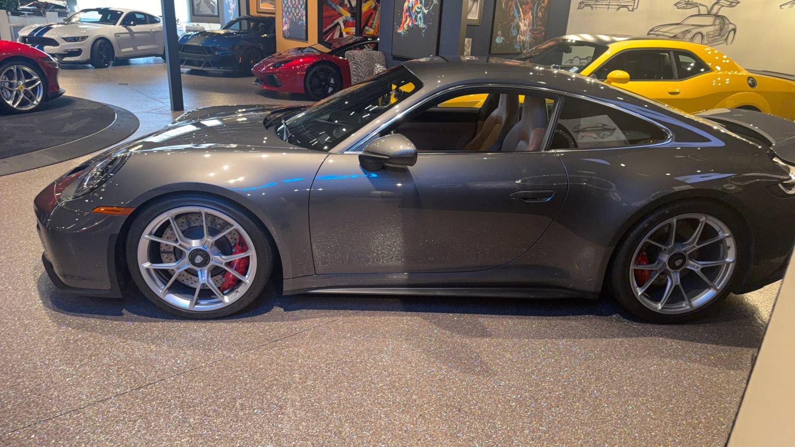 Used 2024 Porsche 911 GT3 RWD image 12