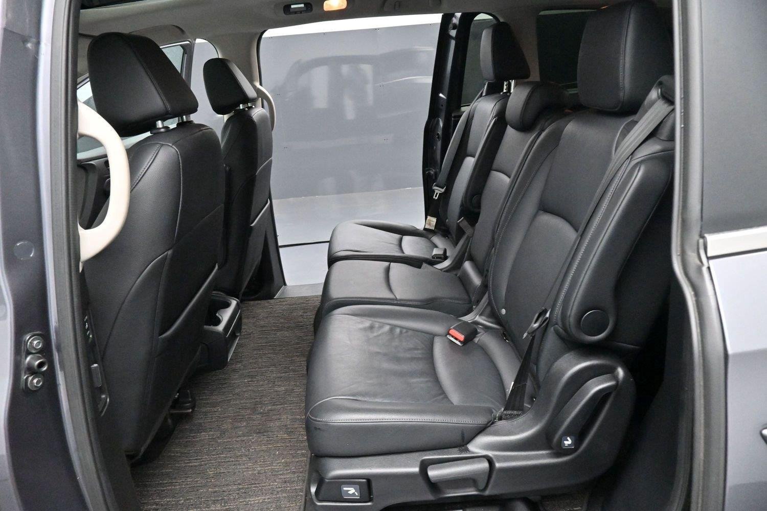 Used 2025 Honda Odyssey EX-L image 33