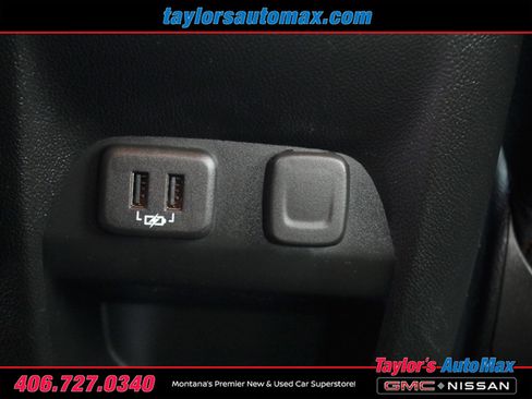 Used 2022 GMC Canyon AT4 w/ Driver Alert Package AWD/4WD image 30