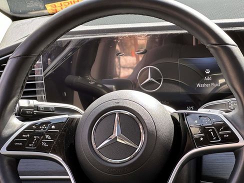 Used 2025 Mercedes-Benz GLE 350 4MATIC image 19