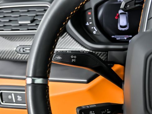 Used 2023 Lamborghini Urus S AWD/4WD image 32