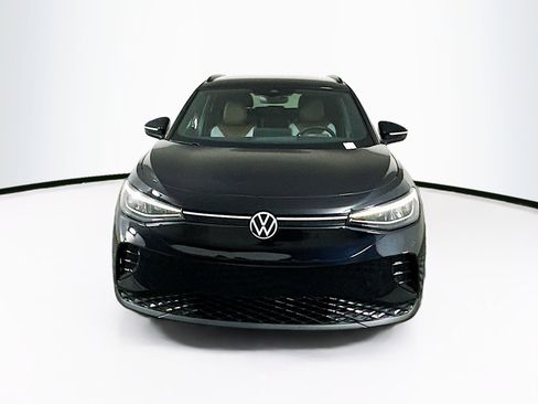 Used 2023 Volkswagen ID.4 Pro image 2