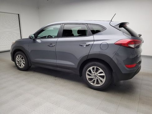 Used 2017 Hyundai Tucson SE w/ Cargo Package FWD image 3