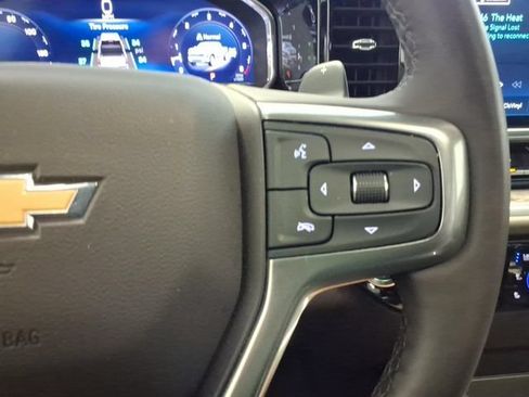 Used 2025 Chevrolet Silverado 1500 LTZ w/ LTZ Premium Package AWD/4WD image 20