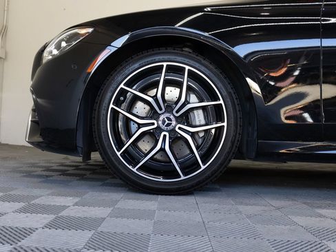 Used 2022 Mercedes-Benz E 350 Sedan image 9