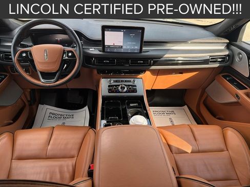 Used 2020 Lincoln Aviator Black Label Grand Touring w/ Class IV Trailer Tow Package AWD/4WD image 2