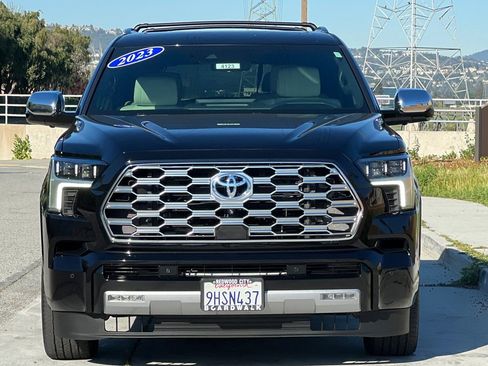 Used 2023 Toyota Sequoia Capstone AWD/4WD image 9