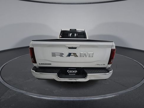 New 2026 RAM 2500 Laramie AWD/4WD image 7