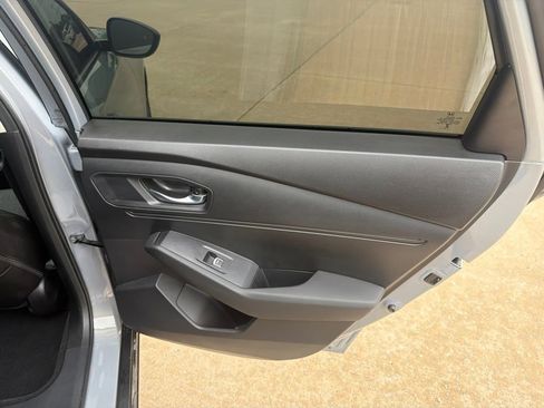 Used 2025 Honda Accord SE image 33