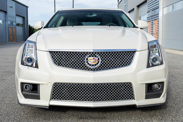 Used 2011 Cadillac CTS V RWD image 12