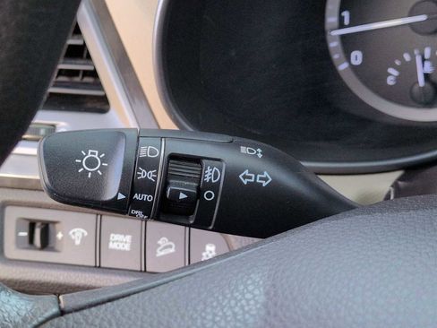 Used 2018 Hyundai Santa Fe Sport w/ 2.4L Value Package 02 image 27