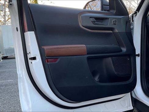 Used 2025 Ford Bronco Sport Outer Banks w/ Outer Banks Tech Package+ image 23