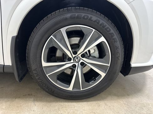 Used 2024 Lexus RX 350 Premium w/ Cold Area Package AWD/4WD image 13