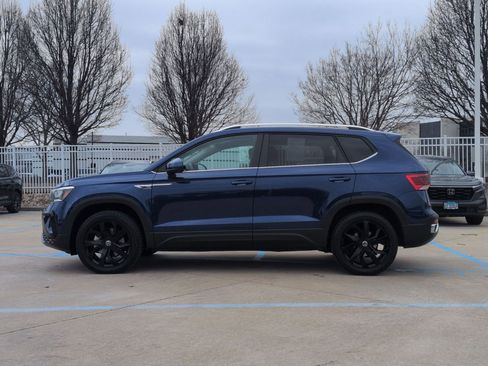 Used 2022 Volkswagen Taos SE image 8