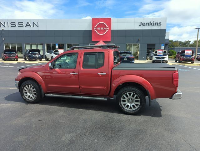 Used 2012 Nissan Frontier SL w/ Moonroof Pkg AWD/4WD image 10
